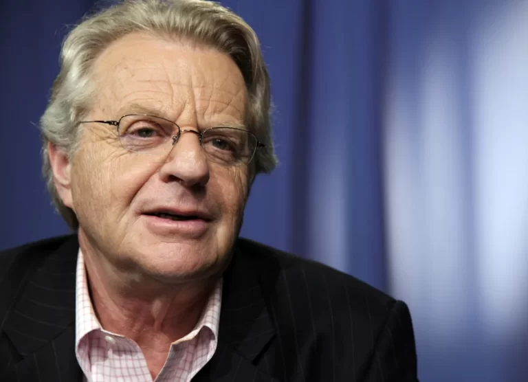 Jerry Springer, talk show host and former Cincinnati mayor, dies at 79
