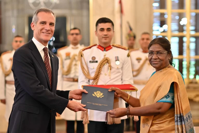 Diplomats of 3 Nations US, Qatar, Monaco Present Credentials to the President of India