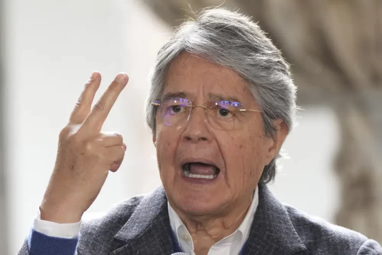 Ecuador president Guillermo Lasso declines to run in snap elections after he disbands National Assembly