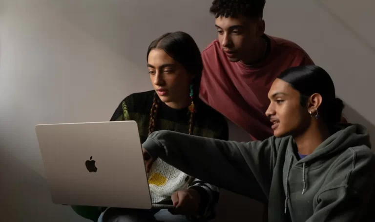 Apple introduces the 15‑inch MacBook Air