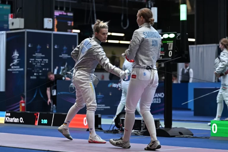 Ukraine’s Olga Kharlan disqualified after refusing to shake hands with Russian opponent