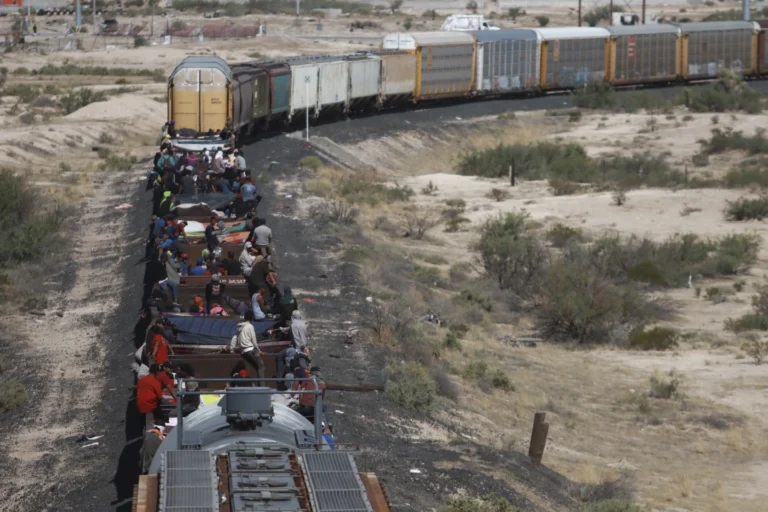 As migration surges in Americas, ‘funds simply aren’t there’ for humanitarian response, UN says