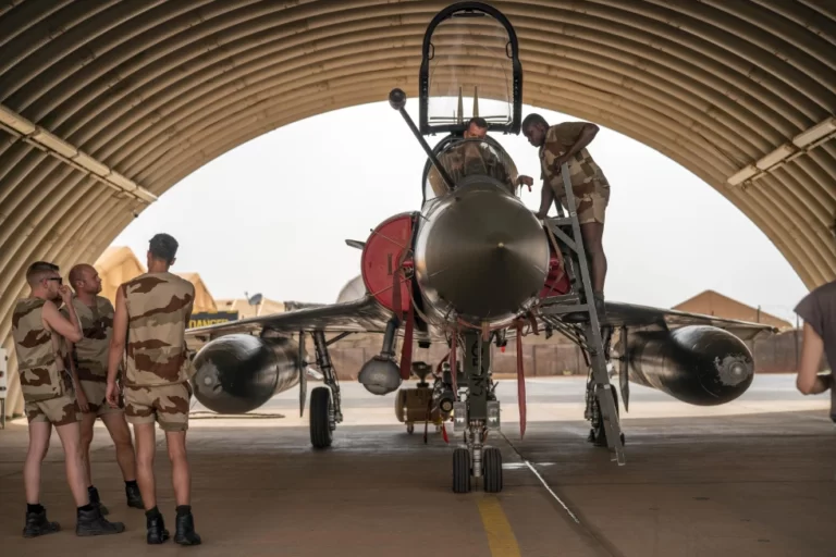 Niger says France amassing troops, equipment in ECOWAS states