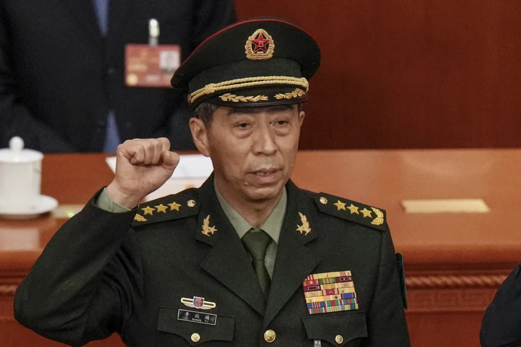 China announces the removal of defense minister
