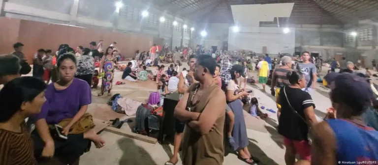 7.6 magnitude earthquake strikes off the southern Philippines and tsunami warnings are issued