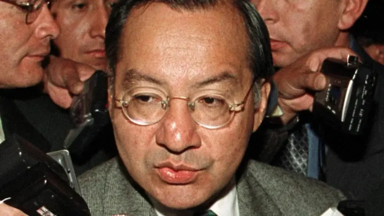 Former US diplomat arrested in Florida, accused of serving as an agent of Cuba, AP source says
