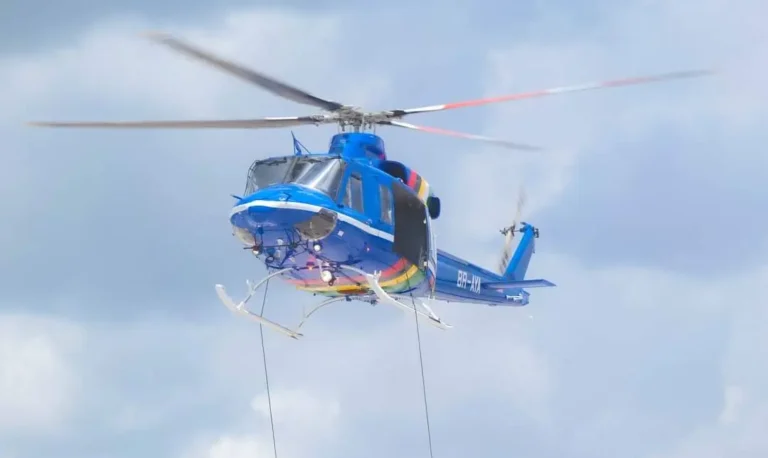 Guyana Defense Force (GDF) helicopter with 3 crew members and 4 passengers missing near Arau border