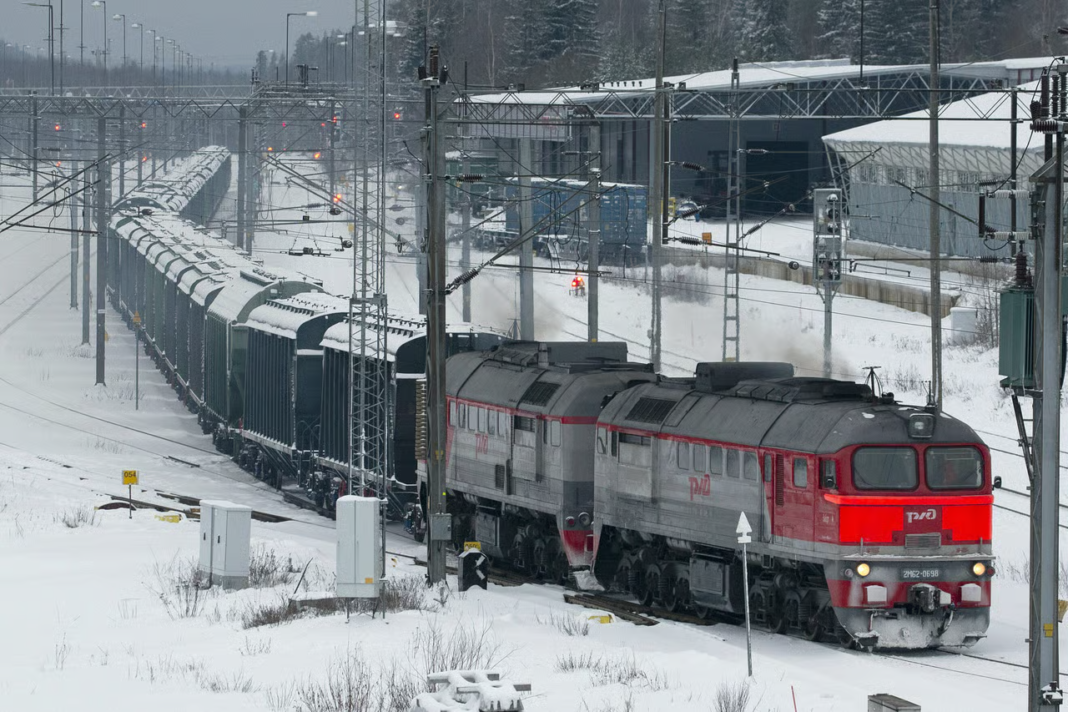 Ukraine blows up 2 railway