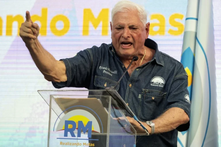 Nicaragua grants asylum to convicted former Panamanian President Martinelli
