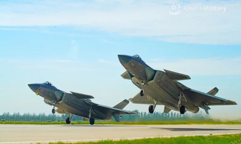 China to raise defense budget by 7.2 percent this year