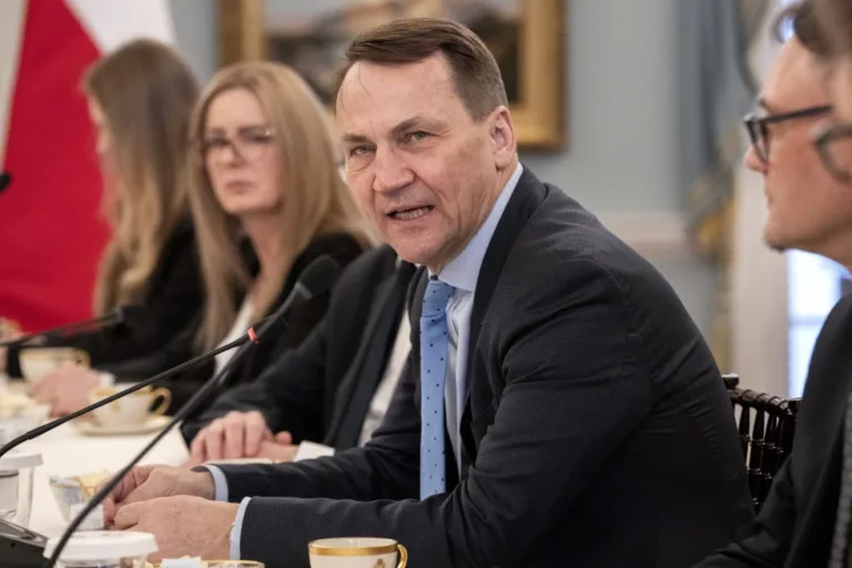 Radek Sikorski, Poland’s FM says the presence of NATO troops in Ukraine is ‘not unthinkable’
