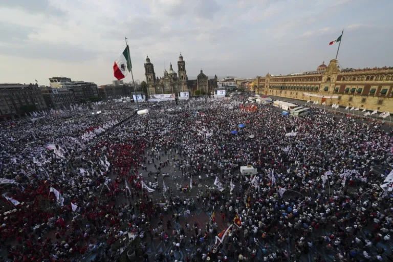In the upcoming 2024 Mexican elections, five crucial issues are at stake