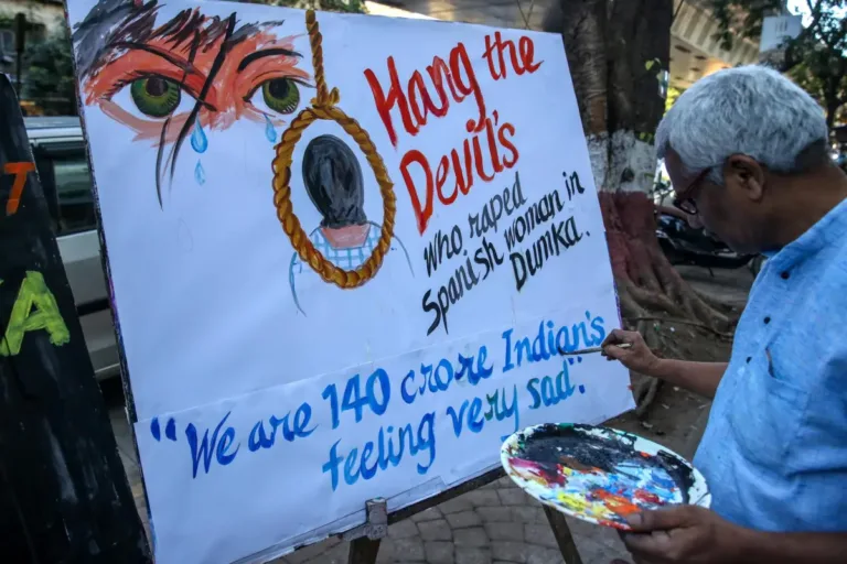 Indian police arrest 5 more after Spanish tourist gang raped in Dumka
