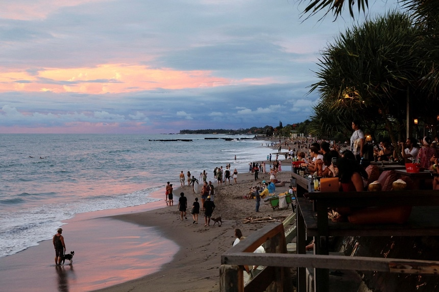 4 people could face the death penalty after drug arrests on Bali