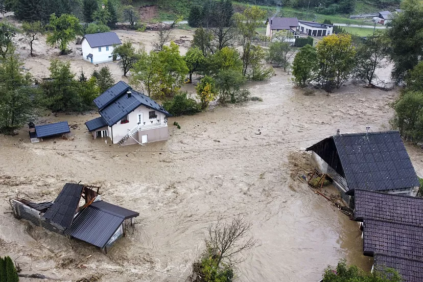 Bosnia-Herzegovina Floods and landslides leave 16 dead after deadly floods