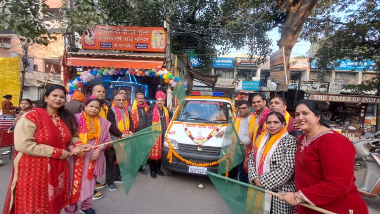 Shalimar Bagh Bhaichara Committee started free ambulance service