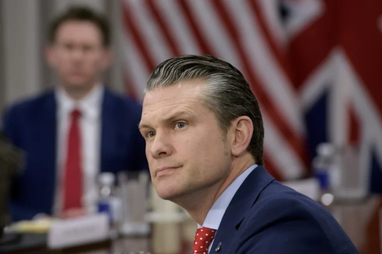 U.S. Defense Secretary Hegseth to Visit Philippines Amid South China Sea Tensions