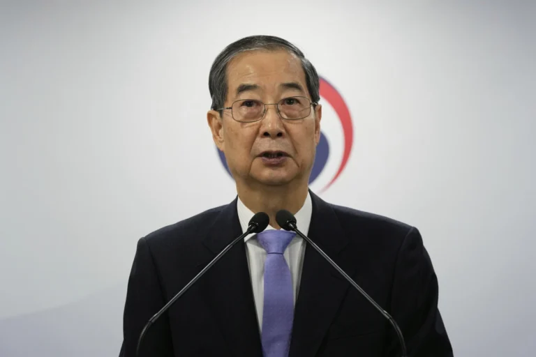 South Korean PM Han Duck-soo Reinstated as Acting President After Impeachment Overturned
