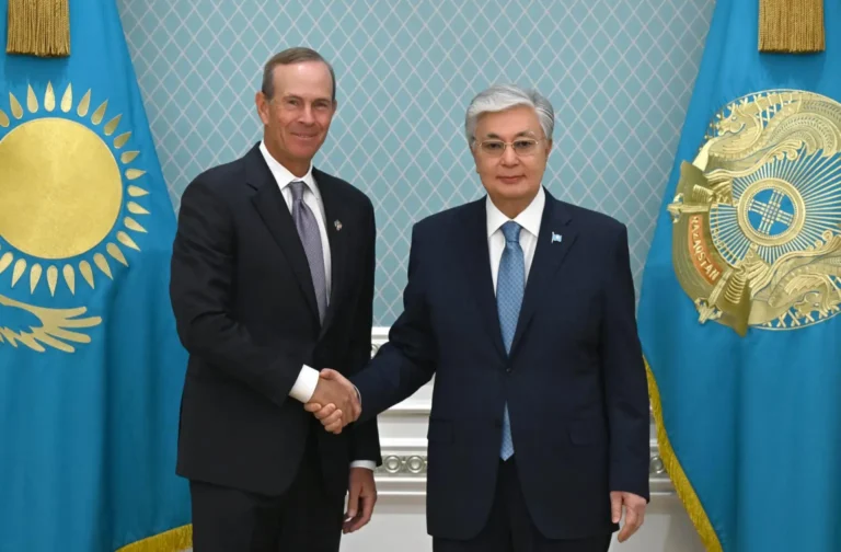 Kazakh President Meets Chevron CEO to Discuss Expanding Energy Cooperation