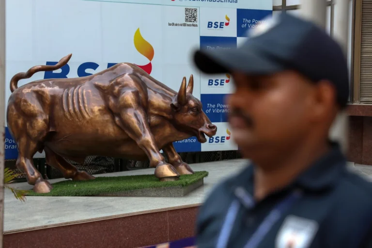Markets in Europe sink 6% following Asia’s collapse, sparking renewed global recession fears