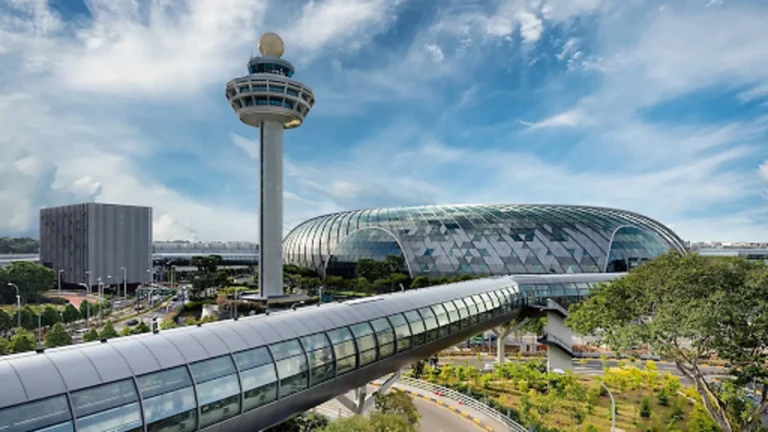 Changi Airport Reclaims Title as World’s Best in 2025, Winning Top Spot for 13th Time
