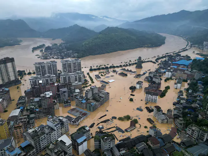China Expands Social Security Support Amid Worsening Flood Crisis and Extreme Rainfall