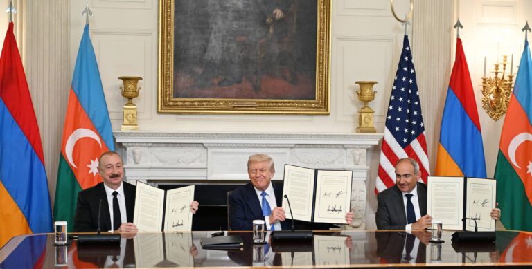 Trump Clinches Breakthrough Armenia–Azerbaijan Peace Agreement
