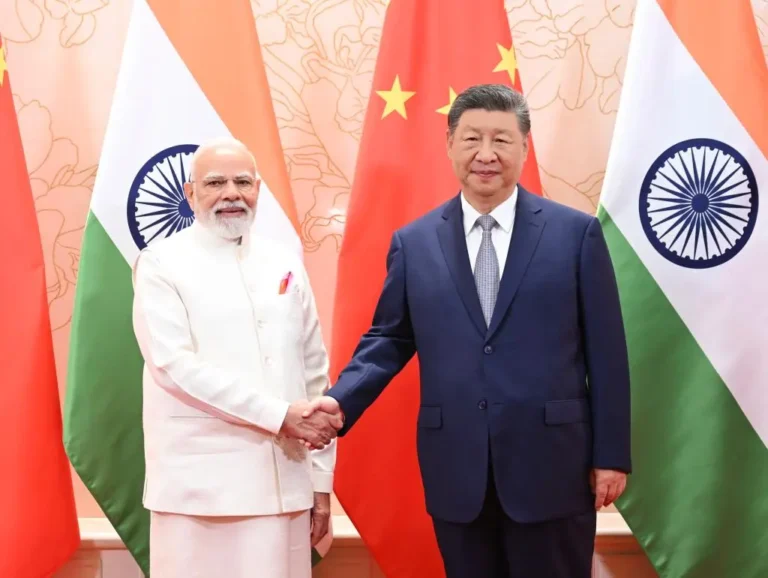 Modi and Xi Reaffirm Partnership, Stress Peace on Borders at SCO Summit in Tianjin