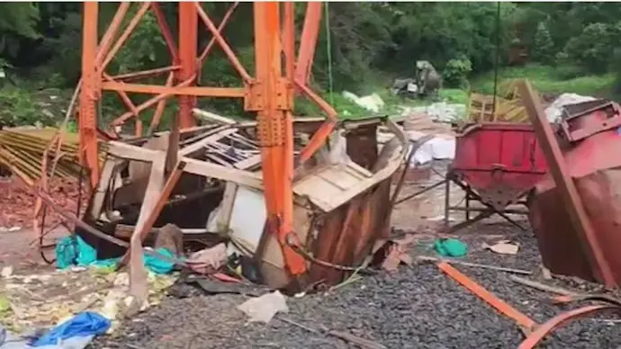 6 lose lives in Gujarat temple ropeway accident