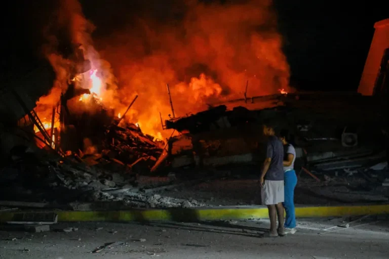At Least 164 Dead, 971 injured as powerful earthquakes devastate Venezuela