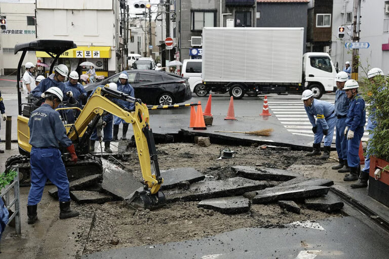 Heavy rains trigger flooding across western Japan