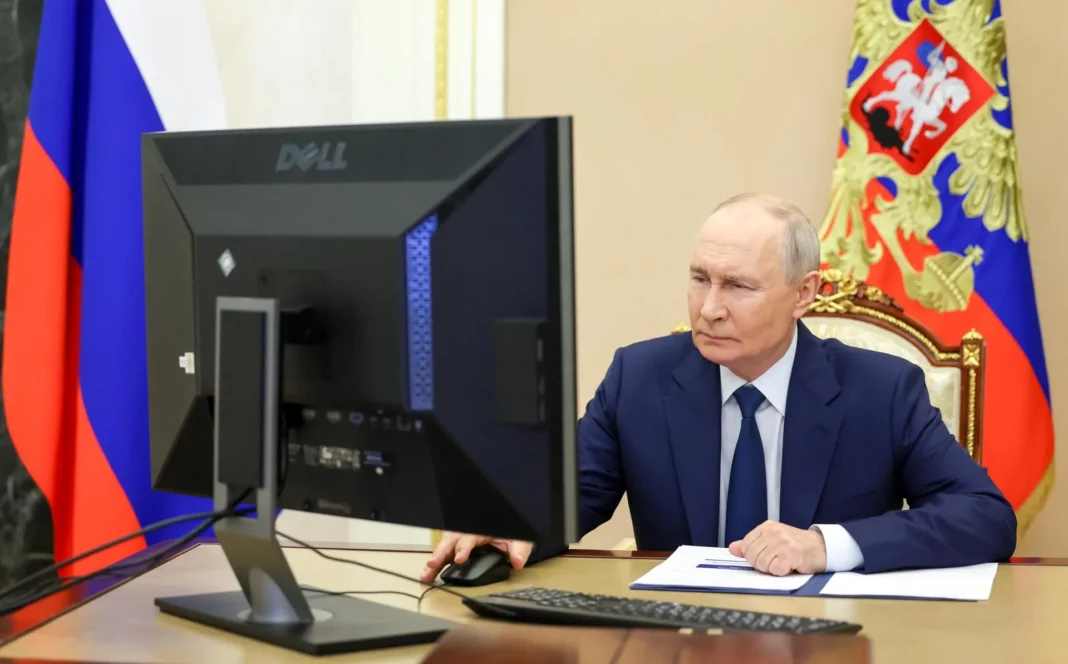 Putin opens Russian Parliamentary elections