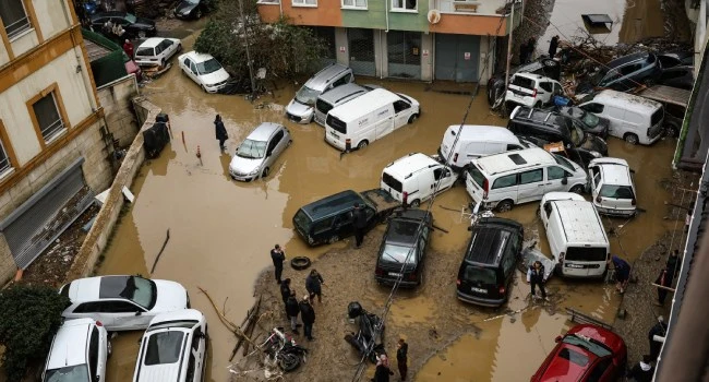 Istanbul hit by heaviest rainfall in 80 years; 4 Dead, 3 Missing