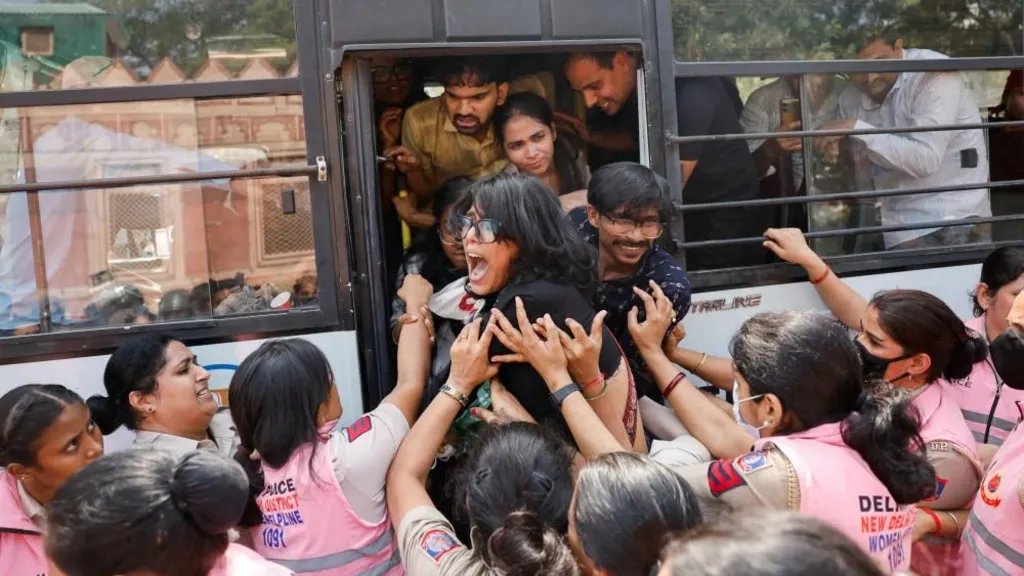 CJP Chief Dhipke detained upon arrival in Delhi as hundreds held during protests demanding Election Commissioner’s resignation