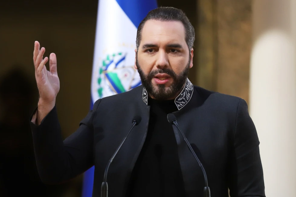Bukele announces military operation to rescue Salvadorans held by gangs in Haiti